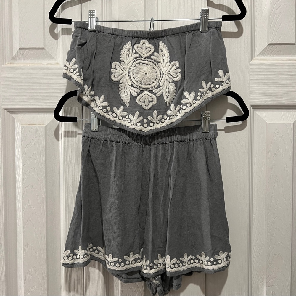 America & Beyond Set